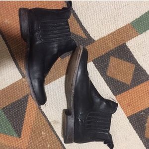 Frye Melissa Chelsea Boot